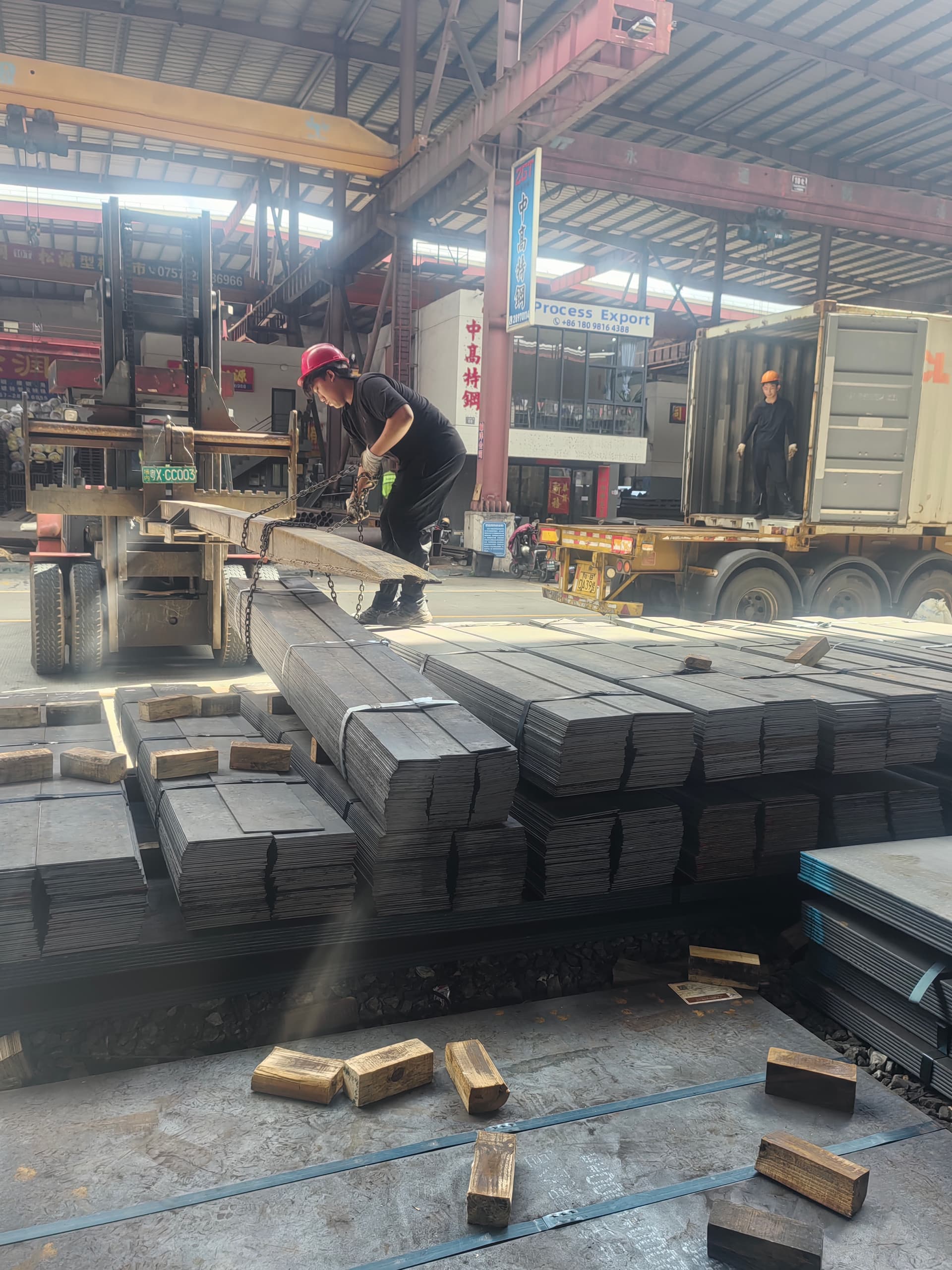 Wear plate prepared for export loading