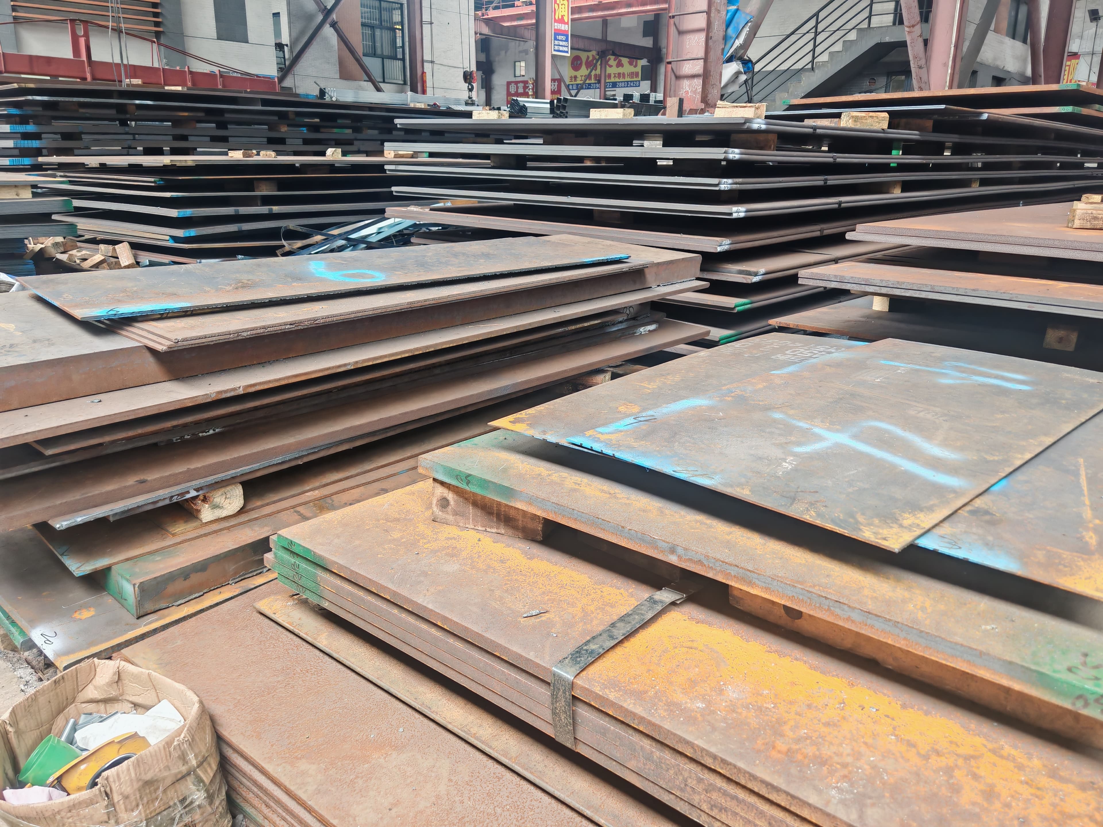 NM500 flame & laser cutting